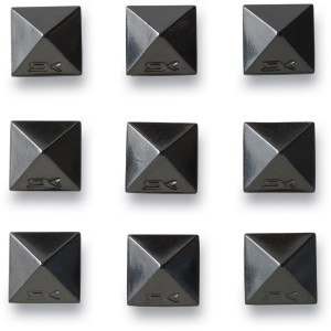 Dakine Pyramid Studs black