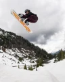 Deska snowboardowa GNU Velvet